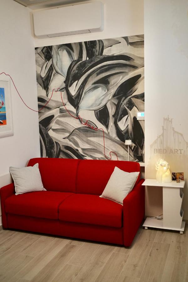 Bed Art Relaxing Suite - Appartamento Con Sauna Love Suite Gallery Сан-Бенедетто-дель-Тронто Экстерьер фото